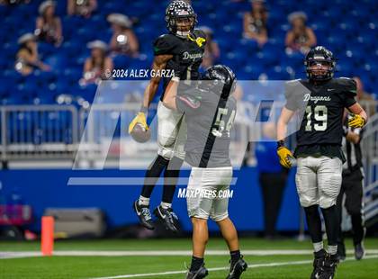 Thumbnail 2 in Flour Bluff @ Southwest (UIL 5A Regional Playoff) photogallery.