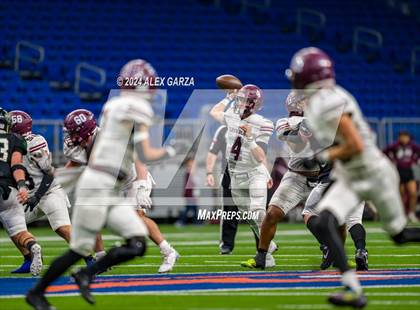 Thumbnail 1 in Flour Bluff @ Southwest (UIL 5A Regional Playoff) photogallery.