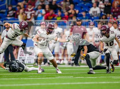 Thumbnail 3 in Flour Bluff @ Southwest (UIL 5A Regional Playoff) photogallery.