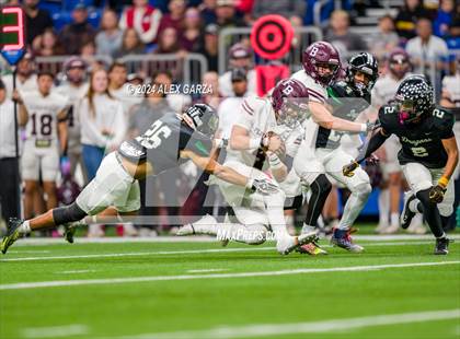 Thumbnail 1 in Flour Bluff @ Southwest (UIL 5A Regional Playoff) photogallery.
