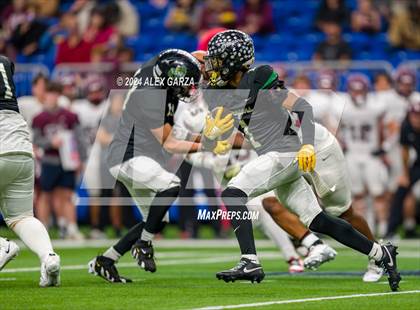 Thumbnail 3 in Flour Bluff @ Southwest (UIL 5A Regional Playoff) photogallery.