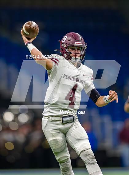Thumbnail 2 in Flour Bluff @ Southwest (UIL 5A Regional Playoff) photogallery.