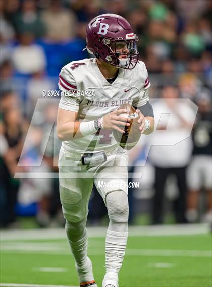 Thumbnail 3 in Flour Bluff @ Southwest (UIL 5A Regional Playoff) photogallery.