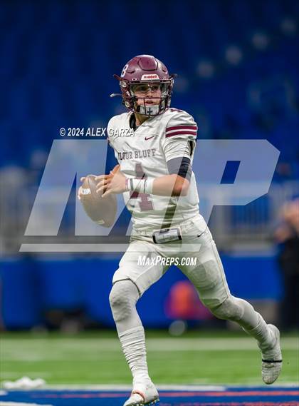 Thumbnail 3 in Flour Bluff @ Southwest (UIL 5A Regional Playoff) photogallery.