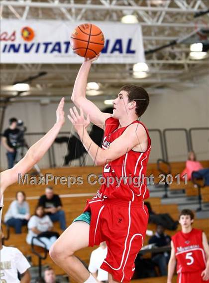 Thumbnail 1 in Pasadena Memorial vs Memorial (Mc Donald's Texas Invitational) photogallery.