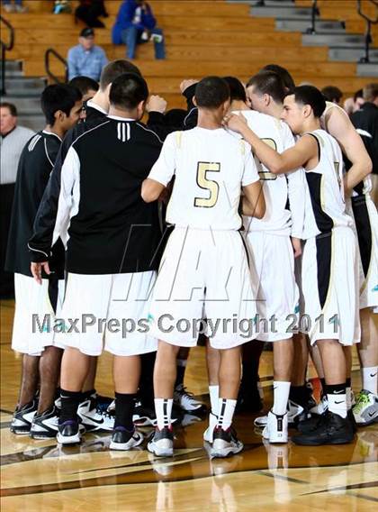 Thumbnail 2 in Pasadena Memorial vs Memorial (Mc Donald's Texas Invitational) photogallery.