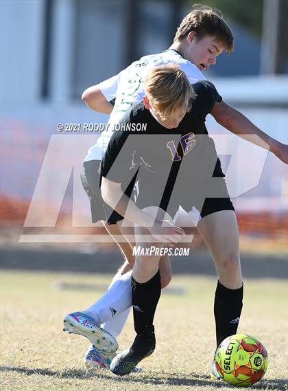 Thumbnail 1 in South Beauregard vs Holy Savior Menard photogallery.
