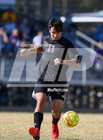 Thumbnail 2 in South Beauregard vs Holy Savior Menard photogallery.
