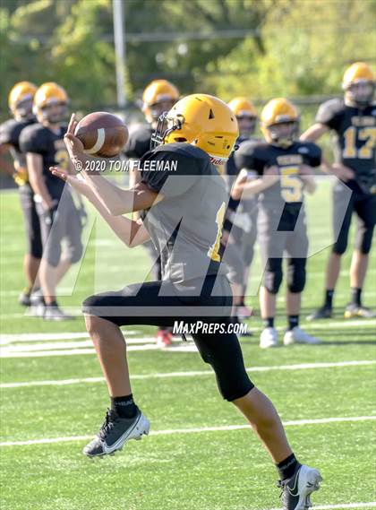 Thumbnail 2 in St. James Academy @ Shawnee Mission West photogallery.