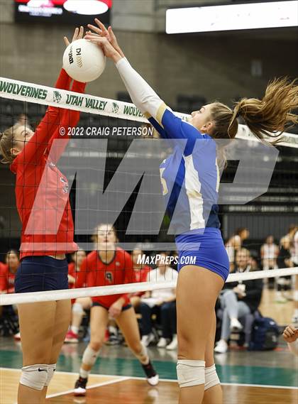 Thumbnail 2 in Orem vs. Woods Cross (UHSAA 5A Consolation Semifinal) photogallery.