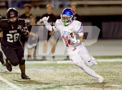 Thumbnail 3 in Los Alamitos vs. Servite photogallery.
