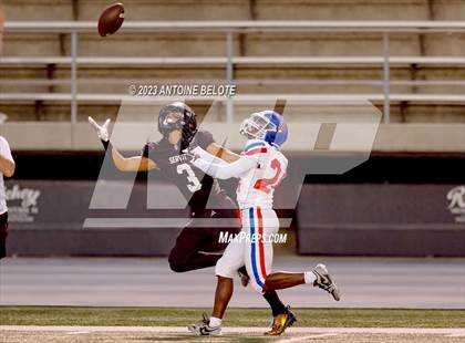 Thumbnail 2 in Los Alamitos vs. Servite photogallery.