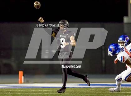 Thumbnail 2 in Los Alamitos vs. Servite photogallery.