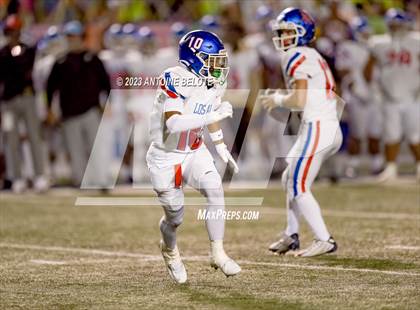 Thumbnail 1 in Los Alamitos vs. Servite photogallery.