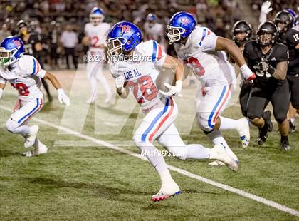 Thumbnail 3 in Los Alamitos vs. Servite photogallery.