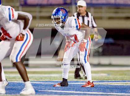Thumbnail 3 in Los Alamitos vs. Servite photogallery.