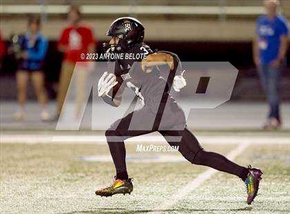 Thumbnail 2 in Los Alamitos vs. Servite photogallery.