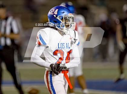 Thumbnail 3 in Los Alamitos vs. Servite photogallery.