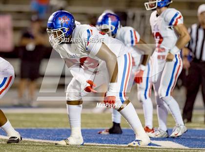 Thumbnail 2 in Los Alamitos vs. Servite photogallery.