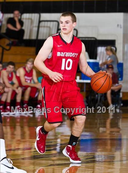 Thumbnail 2 in Marcus vs Warren (McDonald's Texas Invitational) photogallery.