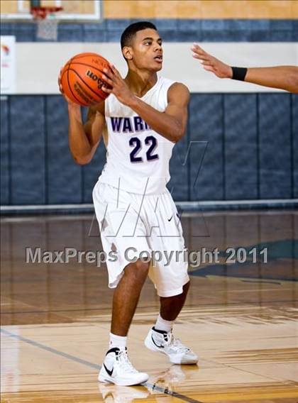Thumbnail 1 in Marcus vs Warren (McDonald's Texas Invitational) photogallery.