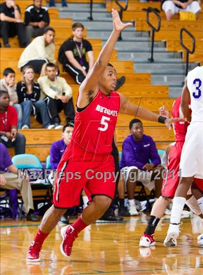 Thumbnail 1 in Marcus vs Warren (McDonald's Texas Invitational) photogallery.