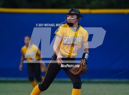Thumbnail 1 in Sequoyah @ Centennial photogallery.