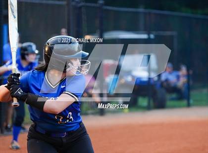 Thumbnail 1 in Sequoyah @ Centennial photogallery.