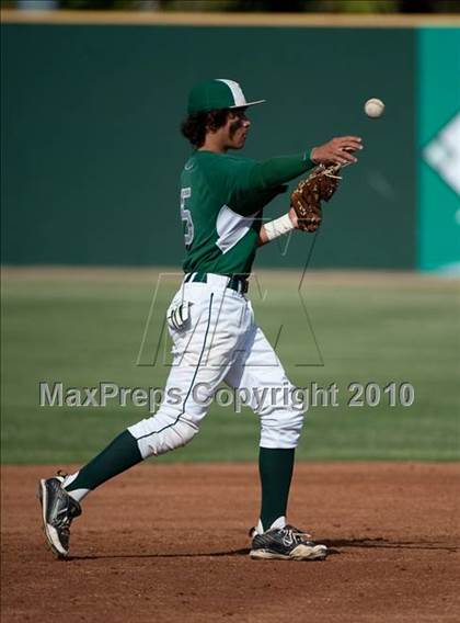 Thumbnail 1 in Grossmont vs Helix (CIF SDS D2 Final) photogallery.