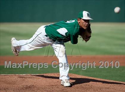 Thumbnail 1 in Grossmont vs Helix (CIF SDS D2 Final) photogallery.