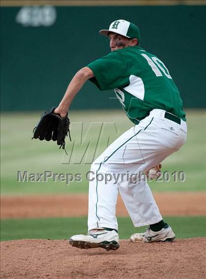 Thumbnail 1 in Grossmont vs Helix (CIF SDS D2 Final) photogallery.
