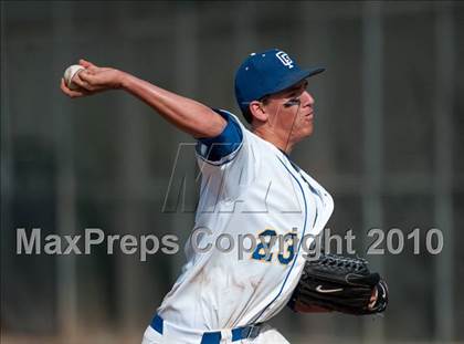 Thumbnail 1 in Grossmont vs Helix (CIF SDS D2 Final) photogallery.