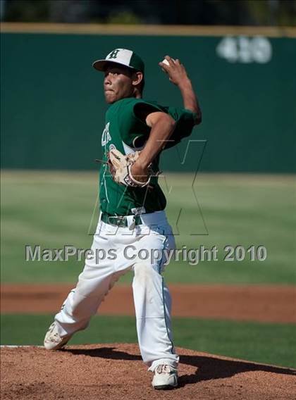 Thumbnail 2 in Grossmont vs Helix (CIF SDS D2 Final) photogallery.