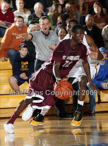 Thumbnail 2 in St. Benedict's Prep vs St. Frances (City of Palms Classic) photogallery.