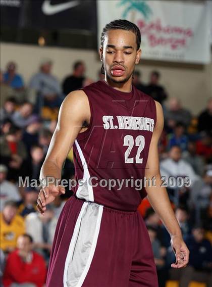 Thumbnail 2 in St. Benedict's Prep vs St. Frances (City of Palms Classic) photogallery.