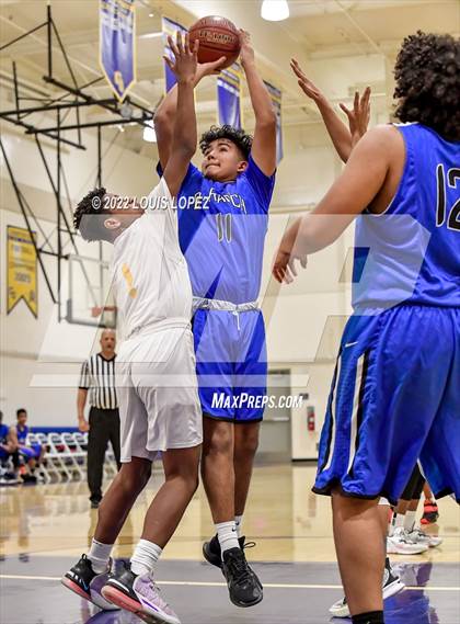 Thumbnail 3 in Diamond Ranch @ Charter Oak photogallery.
