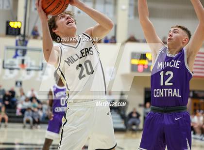Thumbnail 2 in Muncie Central @ Nobesville photogallery.