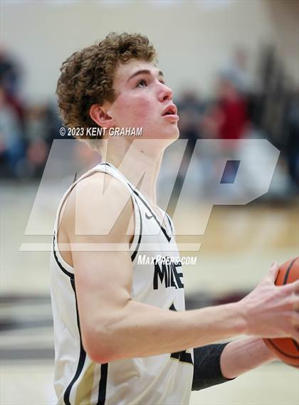 Thumbnail 3 in Muncie Central @ Nobesville photogallery.