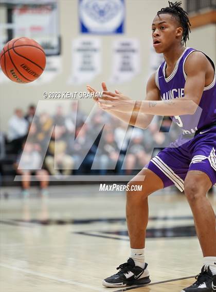 Thumbnail 1 in Muncie Central @ Nobesville photogallery.