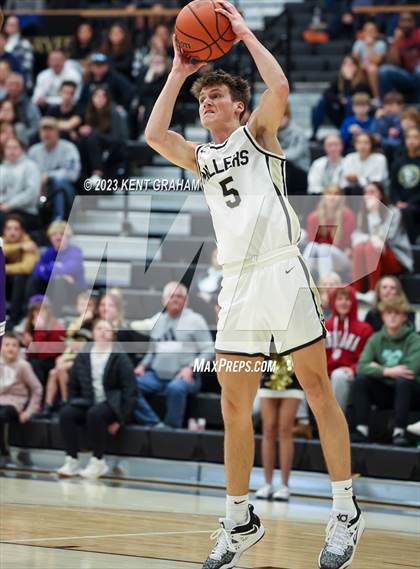Thumbnail 2 in Muncie Central @ Nobesville photogallery.