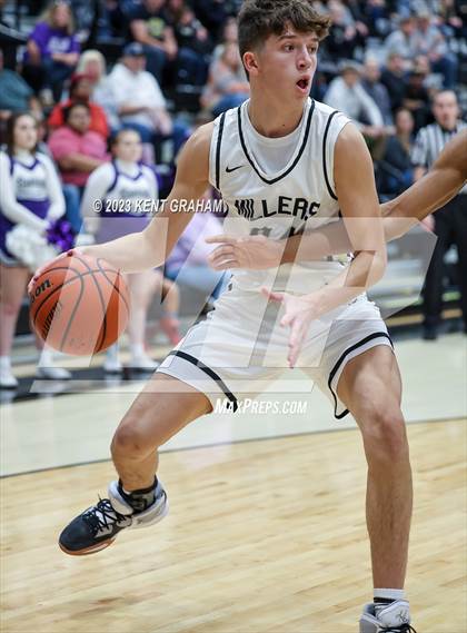 Thumbnail 1 in Muncie Central @ Nobesville photogallery.