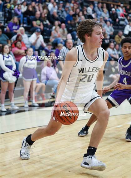 Thumbnail 1 in Muncie Central @ Nobesville photogallery.