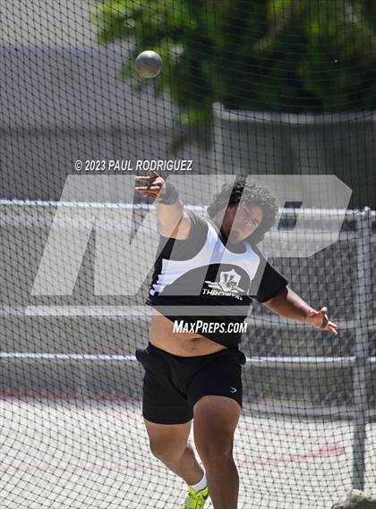 Thumbnail 2 in Crestview League (Finals) photogallery.