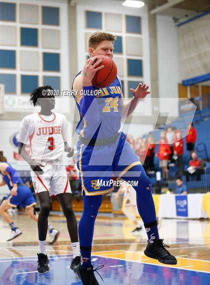 Thumbnail 2 in San Juan vs. Judge Memorial (UHSAA 3A Quarterfinal) photogallery.