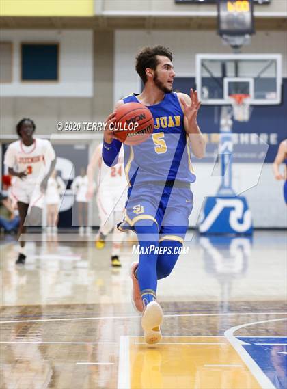 Thumbnail 3 in San Juan vs. Judge Memorial (UHSAA 3A Quarterfinal) photogallery.
