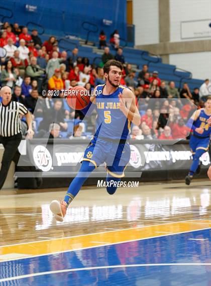Thumbnail 2 in San Juan vs. Judge Memorial (UHSAA 3A Quarterfinal) photogallery.