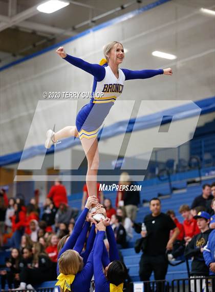 Thumbnail 3 in San Juan vs. Judge Memorial (UHSAA 3A Quarterfinal) photogallery.