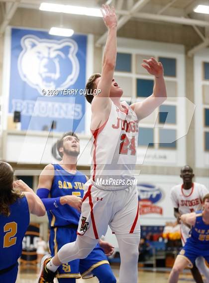 Thumbnail 2 in San Juan vs. Judge Memorial (UHSAA 3A Quarterfinal) photogallery.