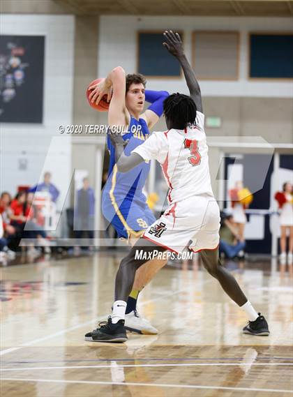 Thumbnail 3 in San Juan vs. Judge Memorial (UHSAA 3A Quarterfinal) photogallery.
