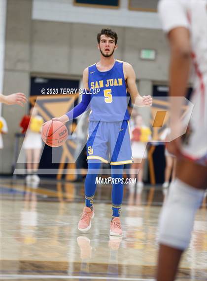 Thumbnail 1 in San Juan vs. Judge Memorial (UHSAA 3A Quarterfinal) photogallery.